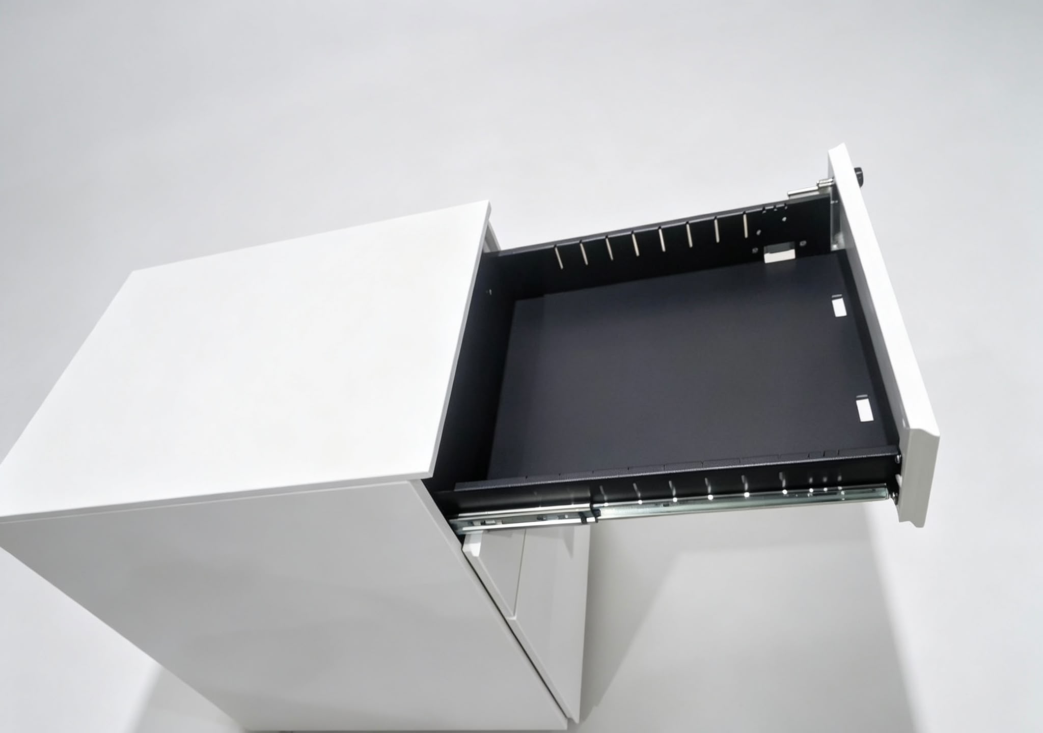 Metal Mobile Pedestal MP1001 (Digital Number Lock)